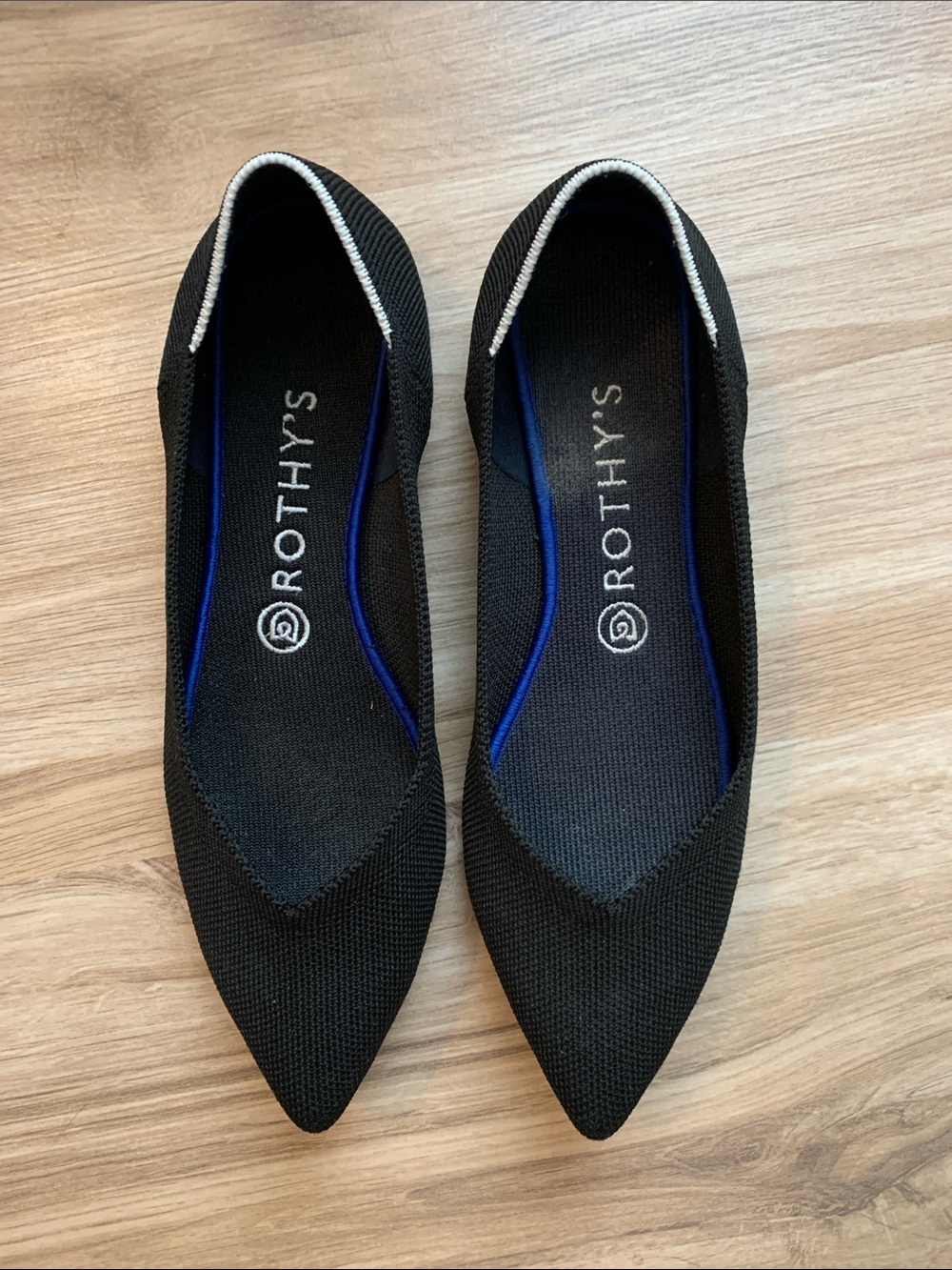 Rothys The Point Shoes Womens 8.5 Black Knit Flats Pointed Toe White Halo